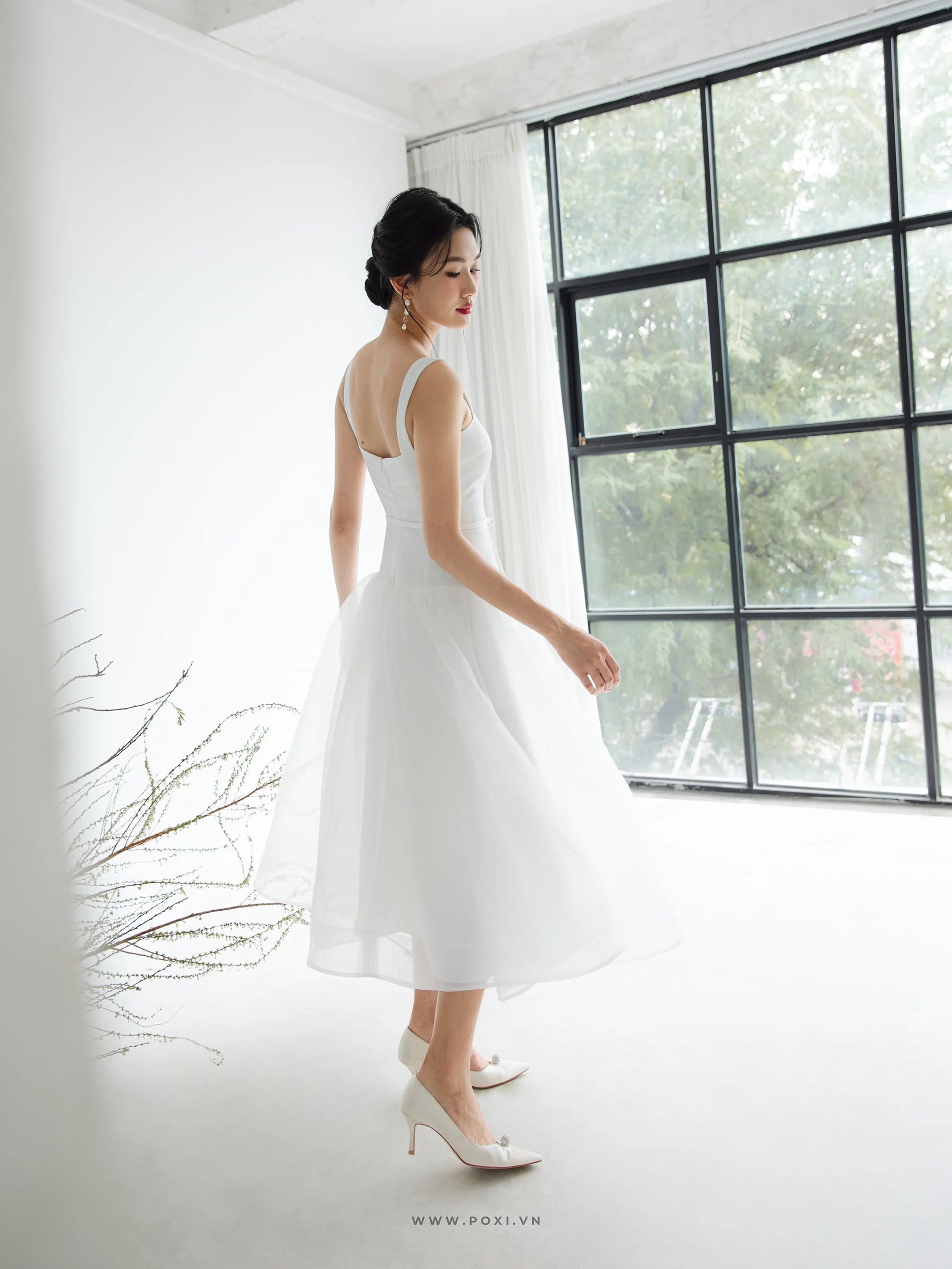 Đầm cổ vuông không tay phối váy xốp xòe - D1888B Regular