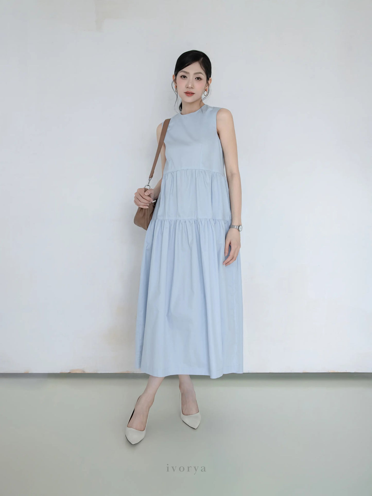 Đầm nữ form rộng màu xanh dương nhạt - YD9934C