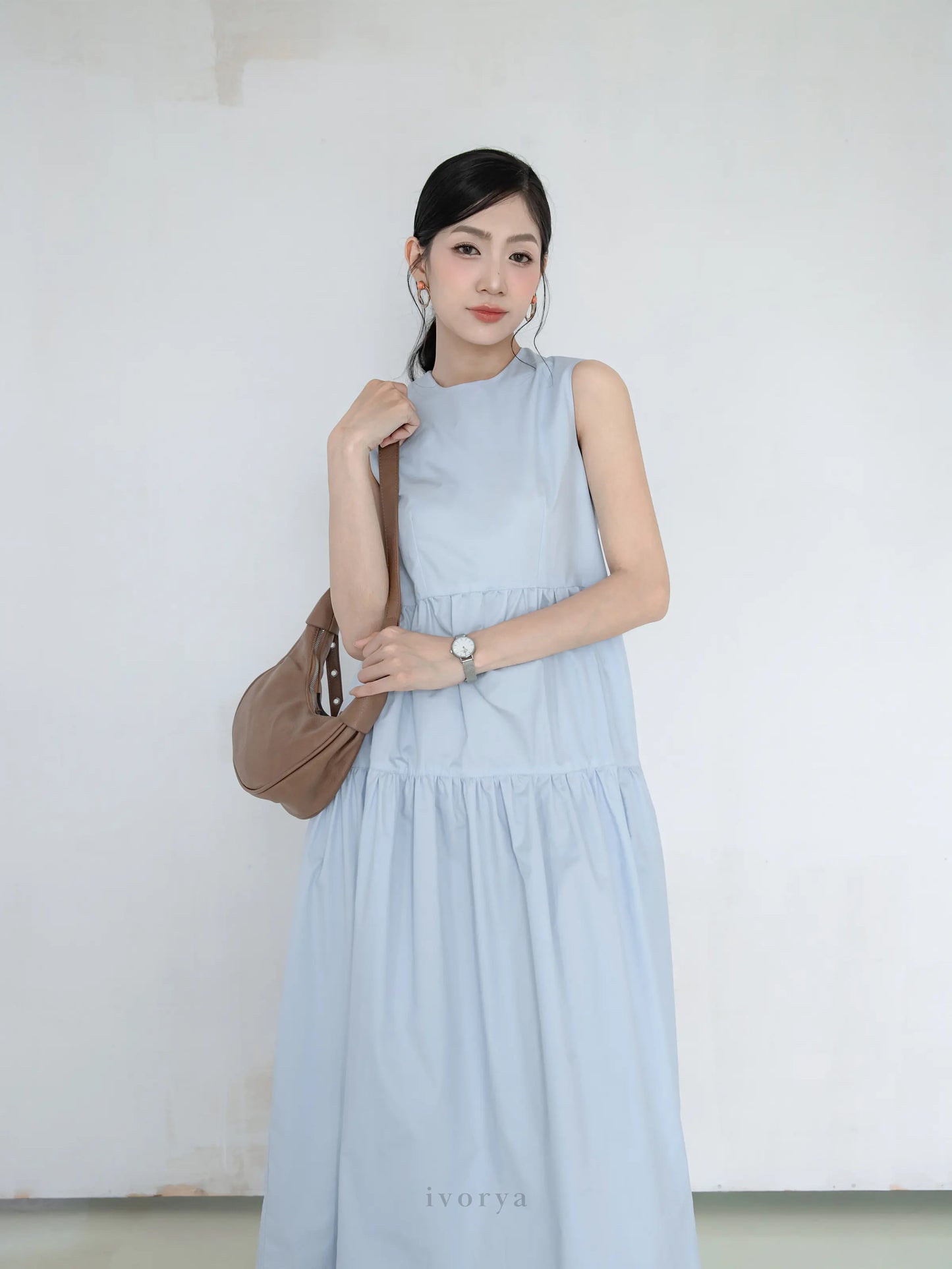 Đầm nữ form rộng màu xanh dương nhạt - YD9934C