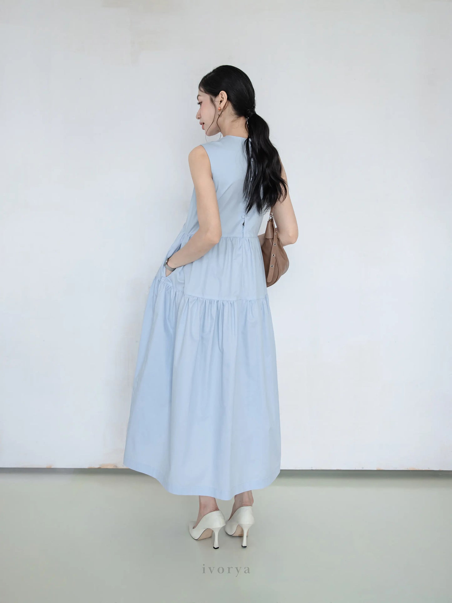 Đầm nữ form rộng màu xanh dương nhạt - YD9934C