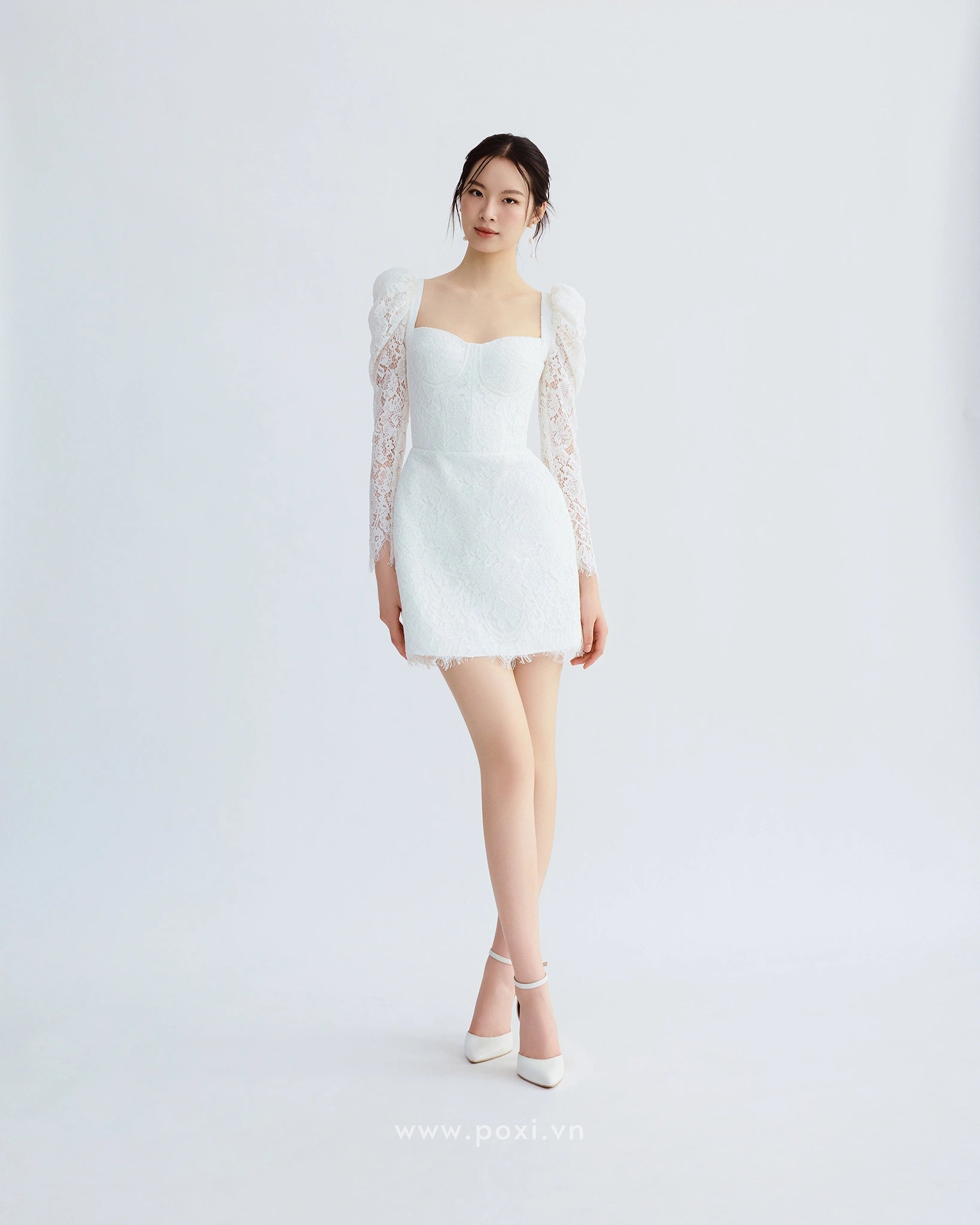 Đầm ren mini cổ vuông tim tay dài váy Aline - D1933 Regular