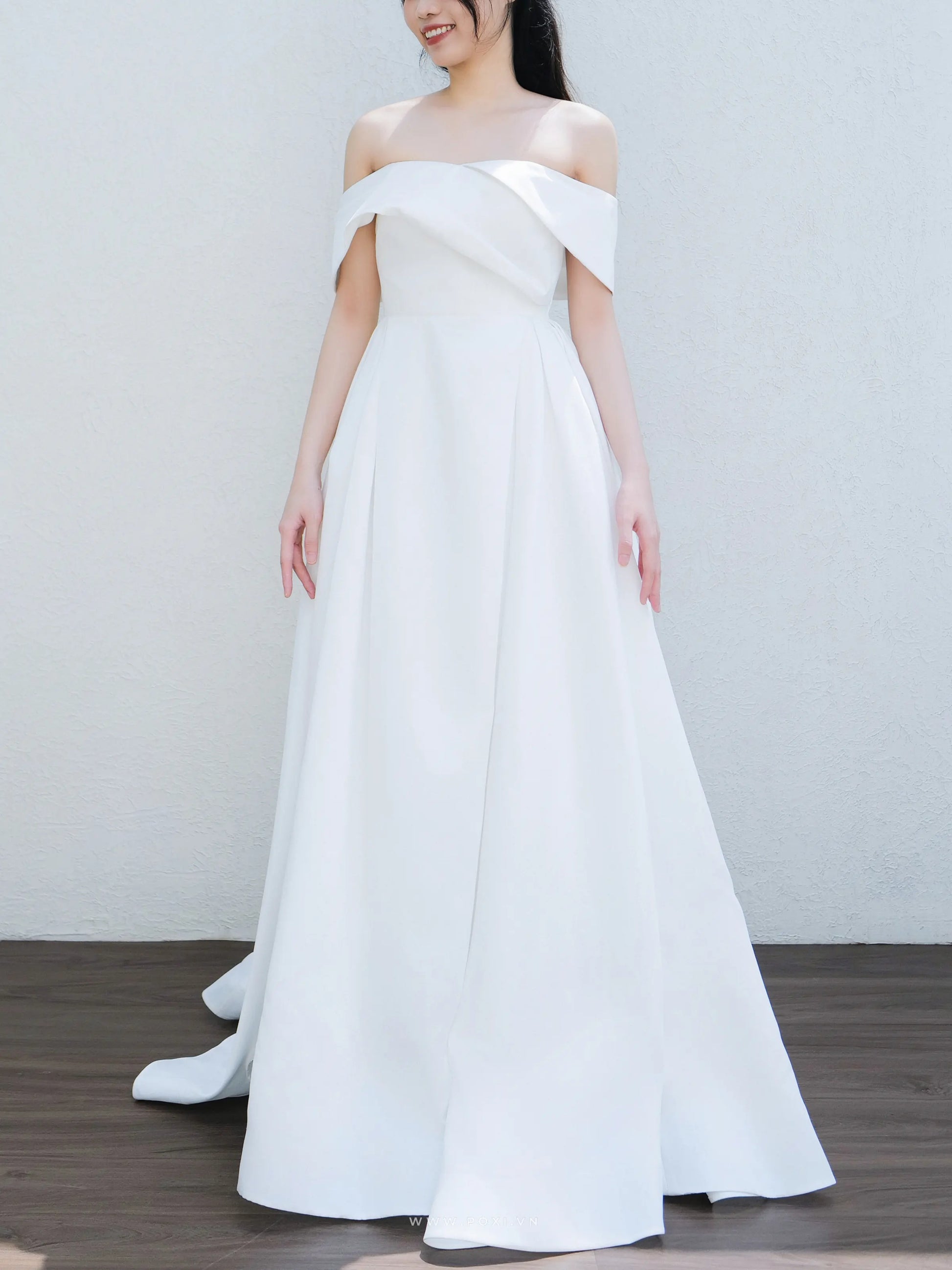 Princess off-the-shoulder wedding dress with unique pleated top detail - D1818 - POXI