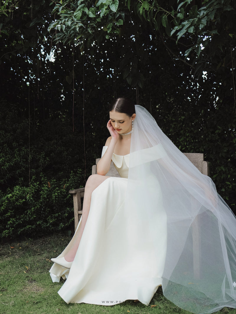 Lovely wedding dress in new hues