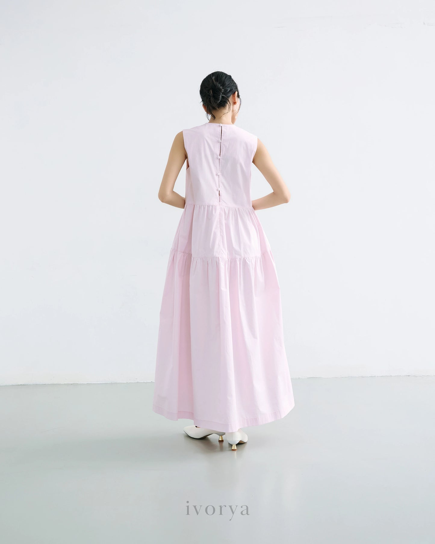 Đầm nữ form rộng màu hồng nhạt - YD9934B