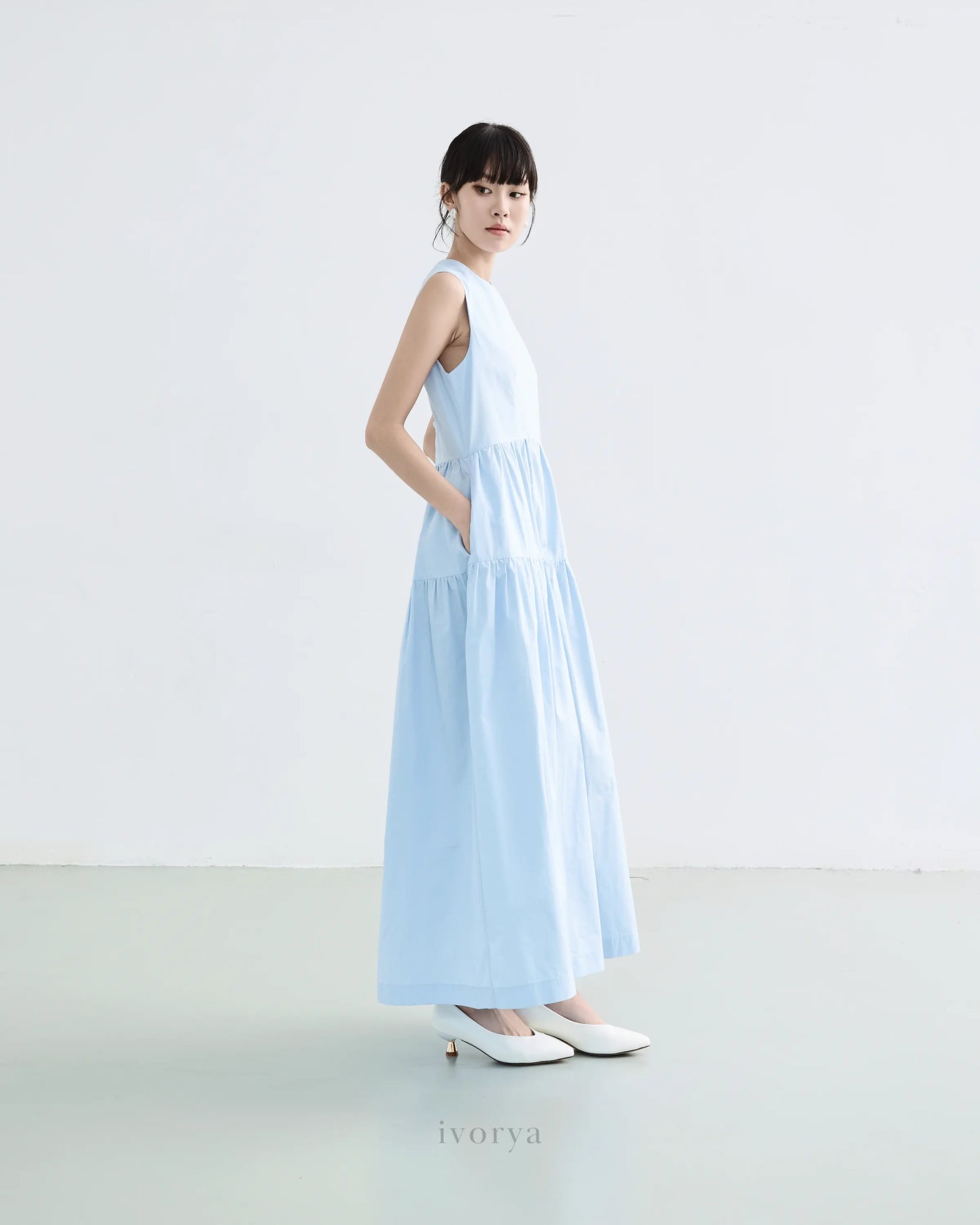 Đầm nữ form rộng màu xanh dương nhạt - YD9934C