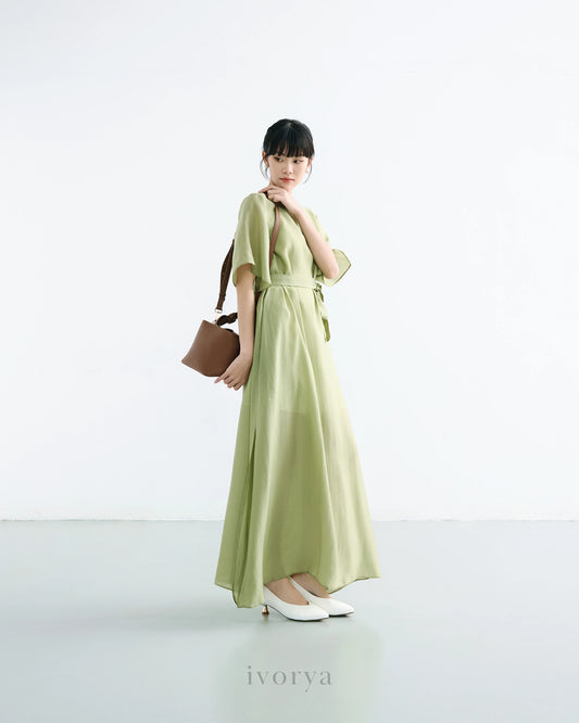 Đầm nữ form rộng màu xanh rêu nhạt xẻ tà bên sườn, kèm dây đai rời - YD9922C