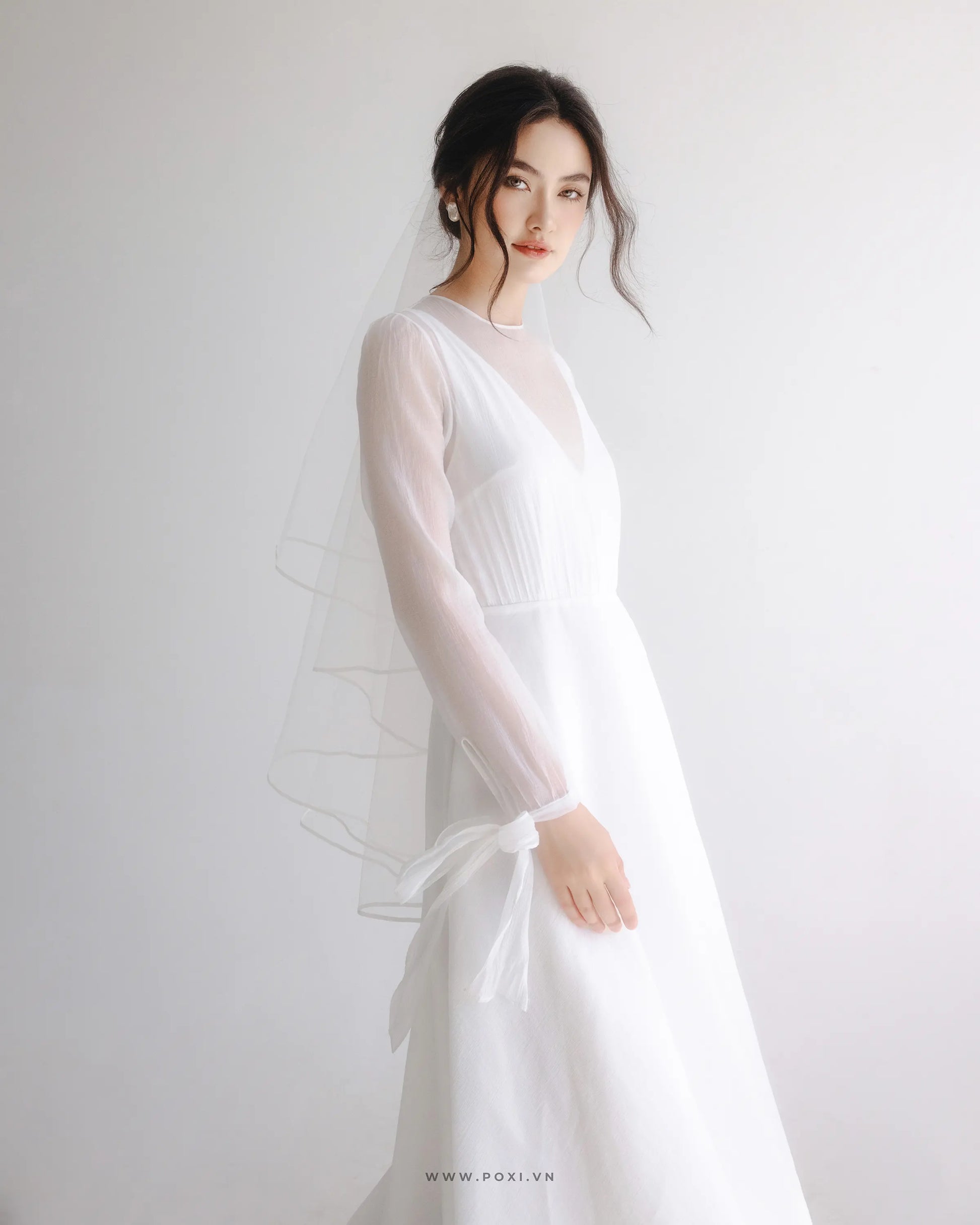 Đầm xòe cổ tròn tay dài có dây cột nơ - D1548 Regular