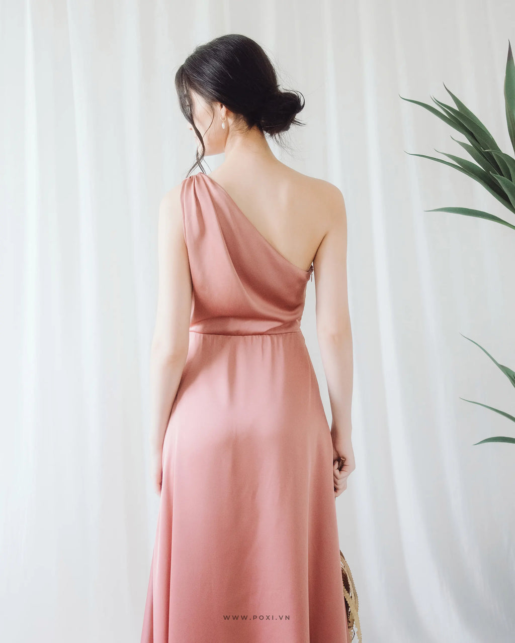 Đầm chéo vai nhún nhẹ đầu vai, dáng váy Aline xòe - D1567 Plus
