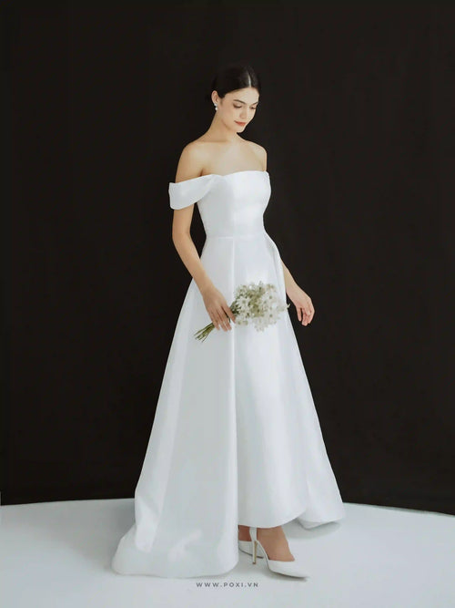 Modern and glamour off-the-shoulder wedding dress - D1817 - POXI
