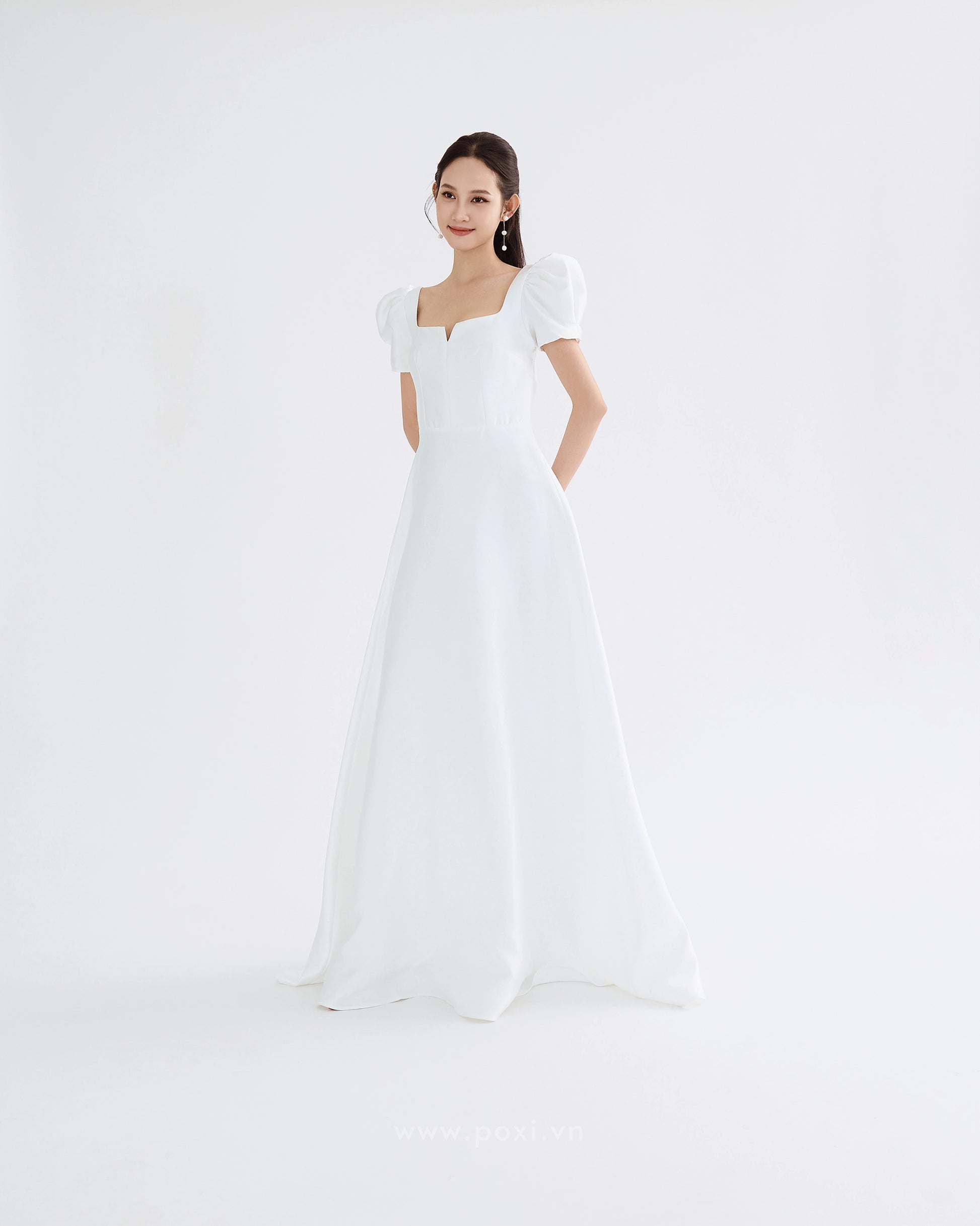 Đầm cổ vuông tay phồng, dáng váy Aline xòe nhẹ - D1920 Regular
