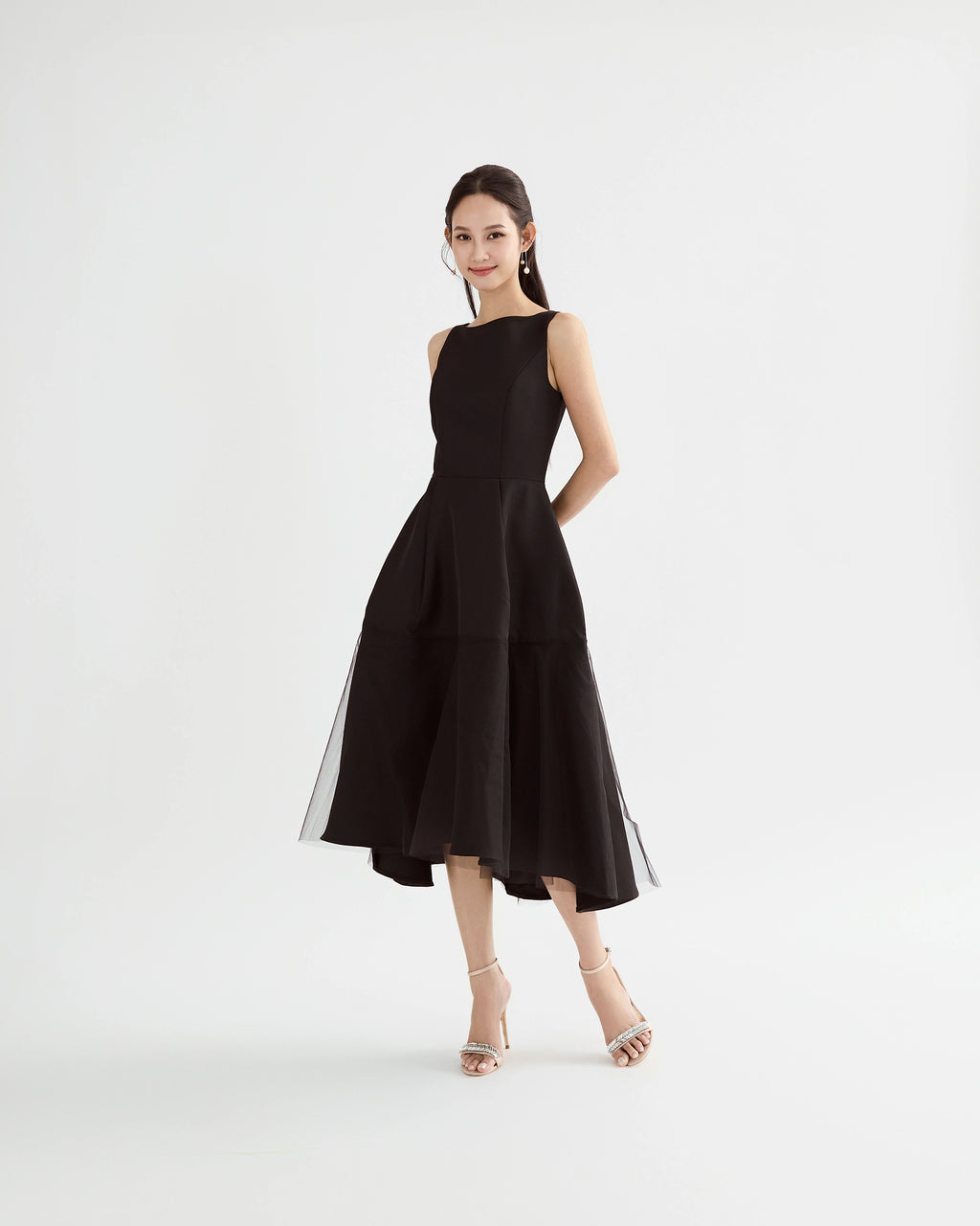 Đầm cổ thuyền không tay, váy xếp ly xòe phối lưới - D1949 Regular