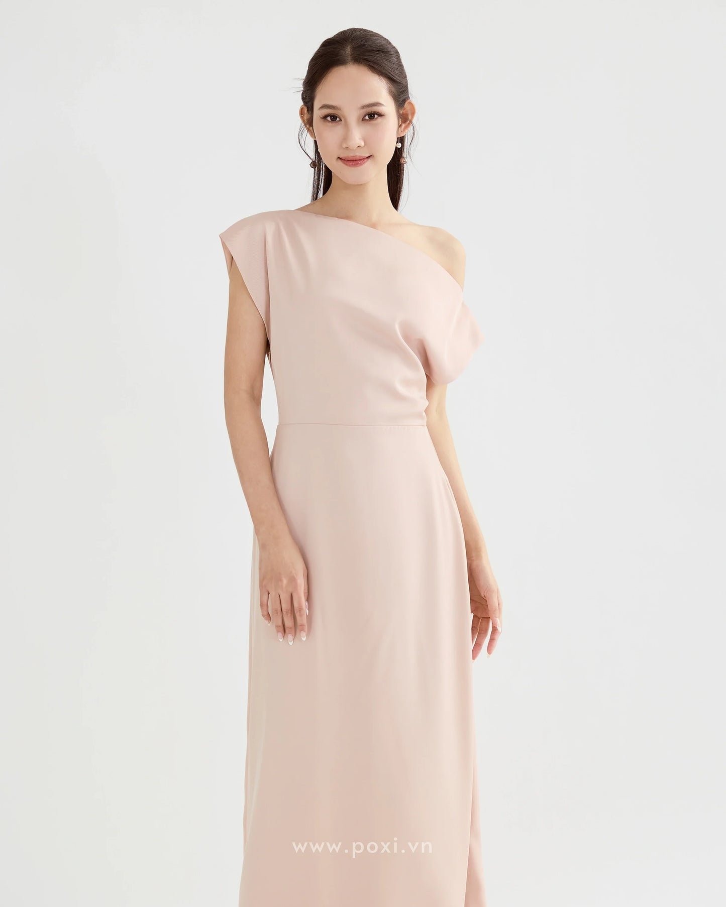 Đầm lệch vai dáng váy A line - D1953 Regular