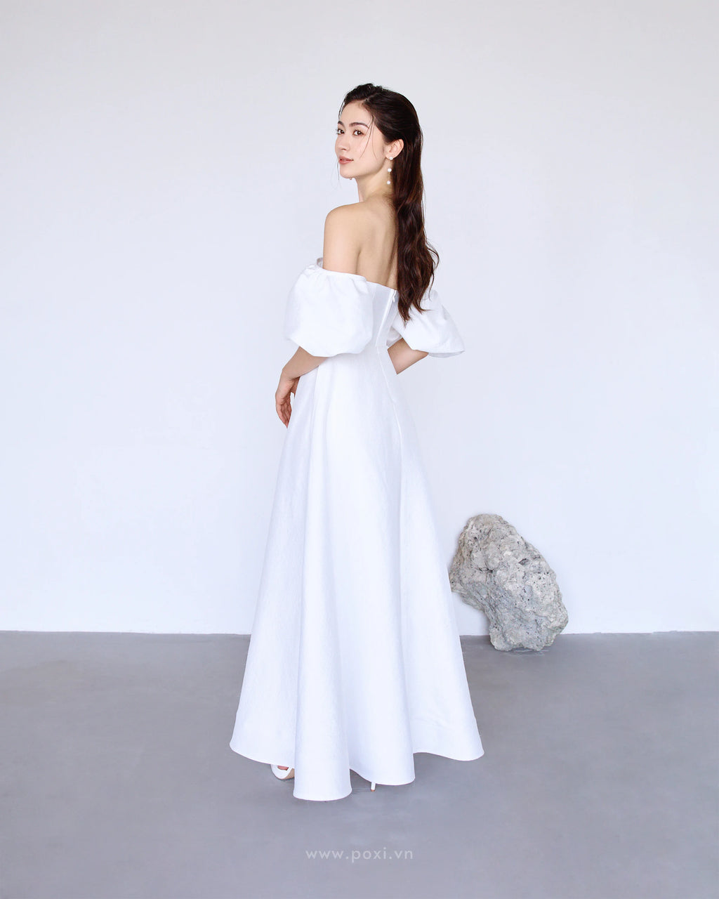 Đầm cúp ngực phối tay áo phồng dáng váy Aline xòe nhẹ - D1976 Regular
