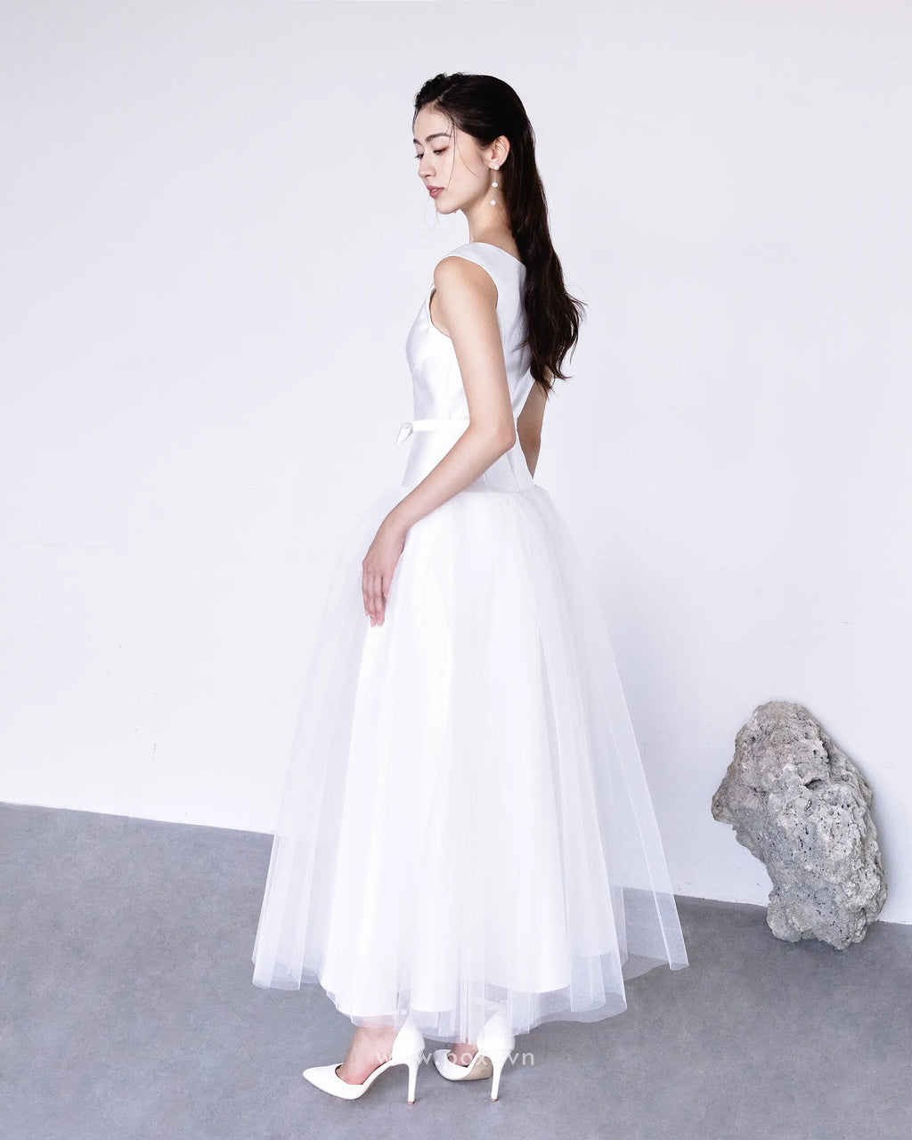 Đầm cổ vuông không tay váy xòe phối lưới - D1978 Regular