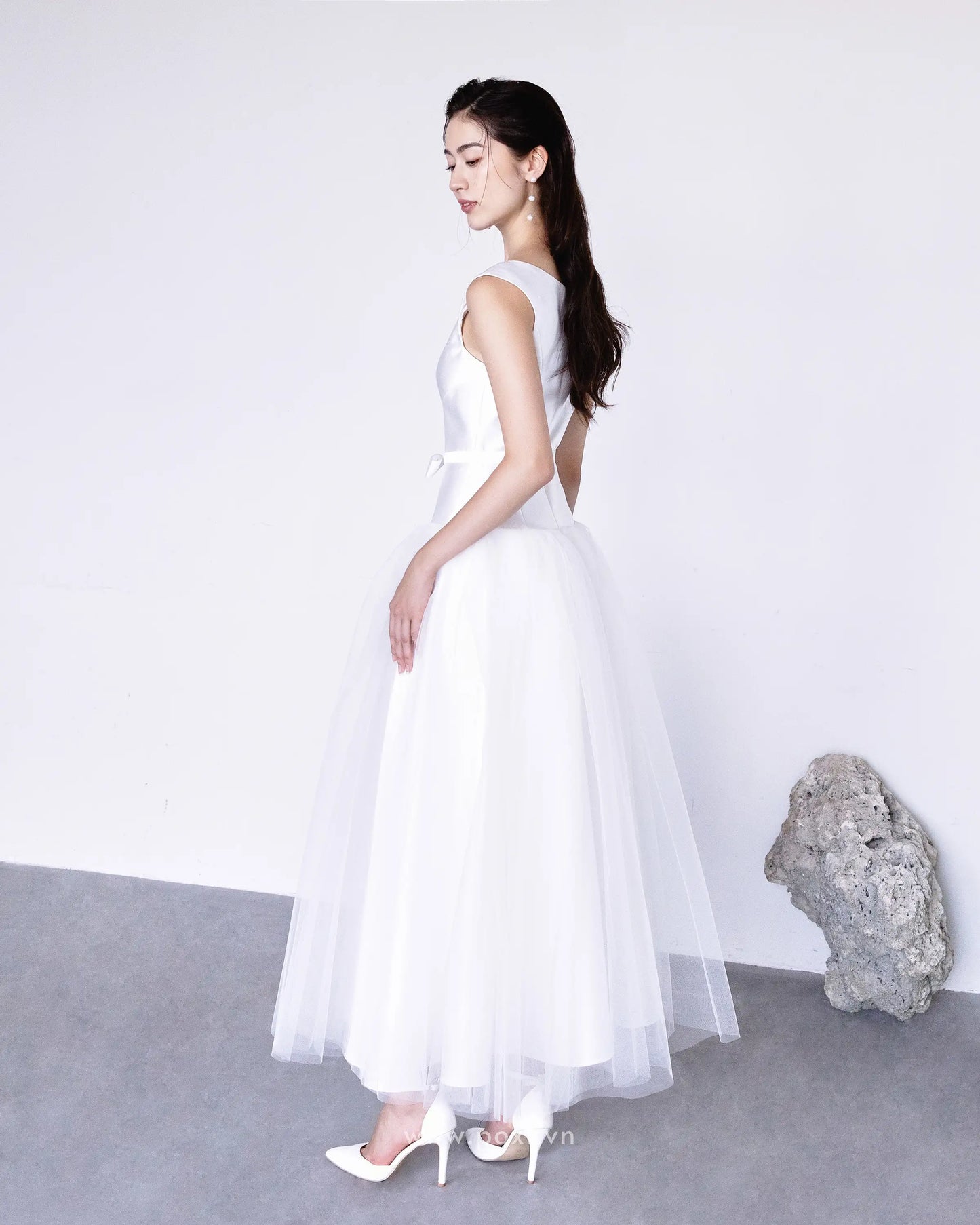 Đầm cổ vuông không tay váy xòe phối lưới - D1978 Regular