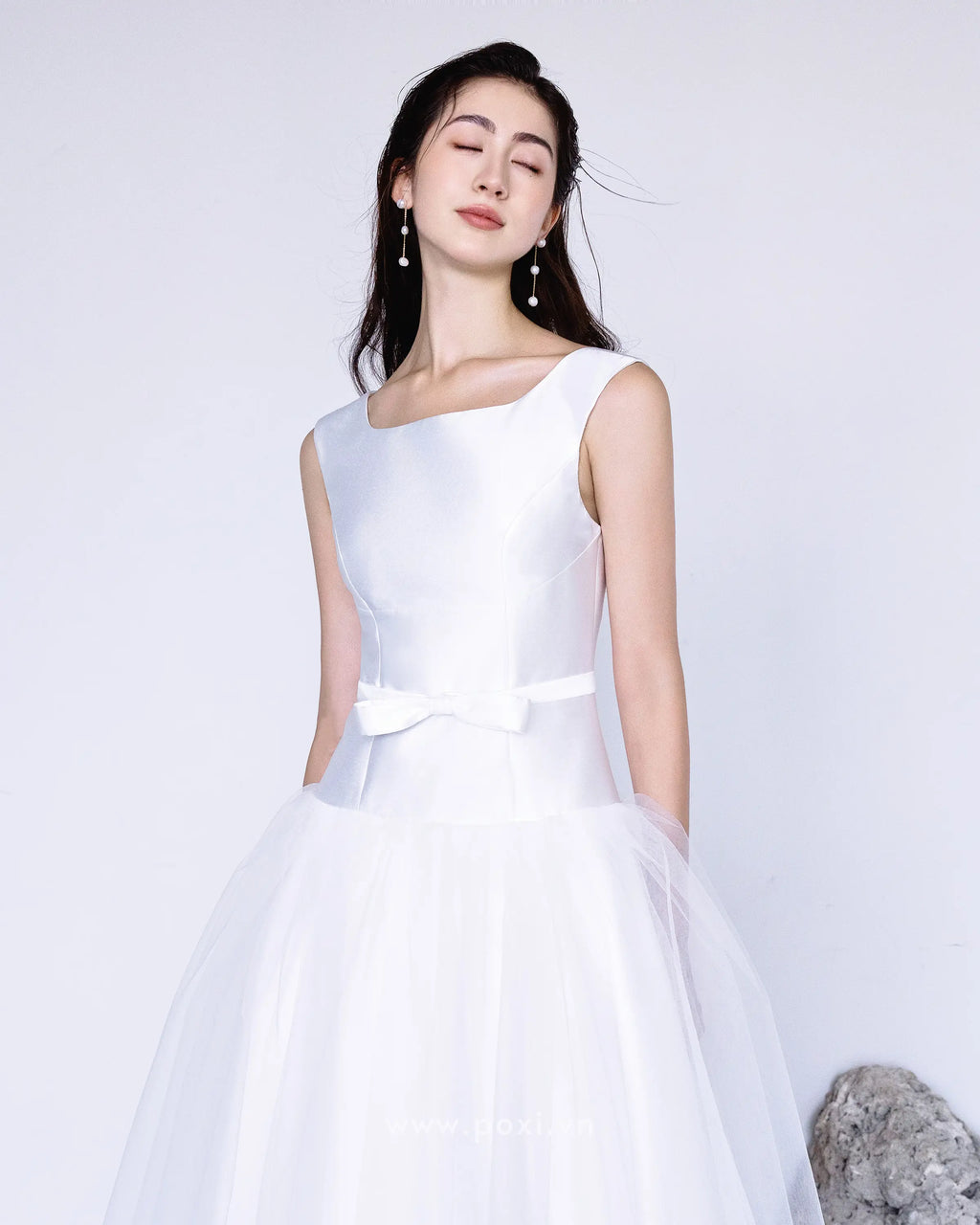 Đầm cổ vuông không tay váy xòe phối lưới - D1978 Regular