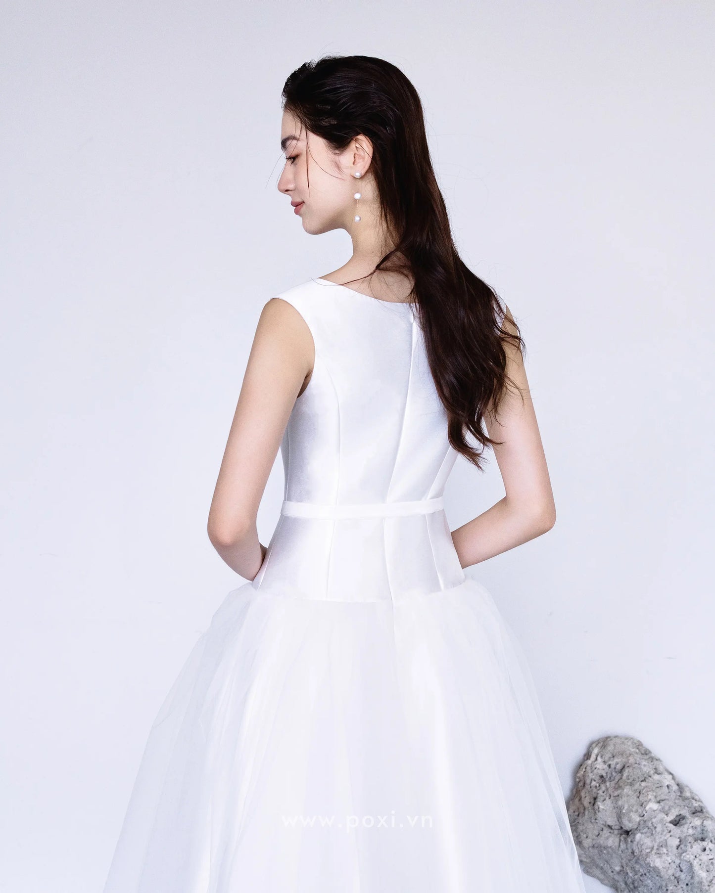 Đầm cổ vuông không tay váy xòe phối lưới - D1978 Regular