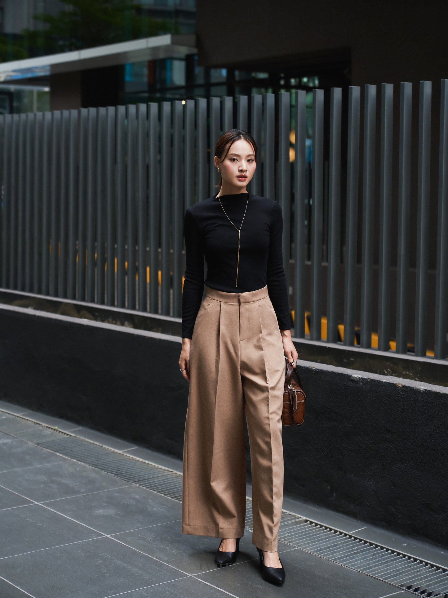Áo thun tăm màu đen tay dài - SH9973