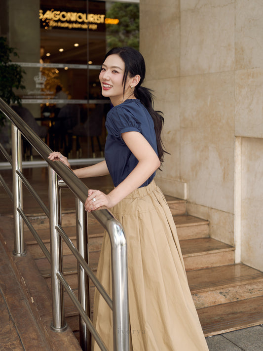 Áo sơ mi màu xanh cổ tròn và tay ngắn - SH9901