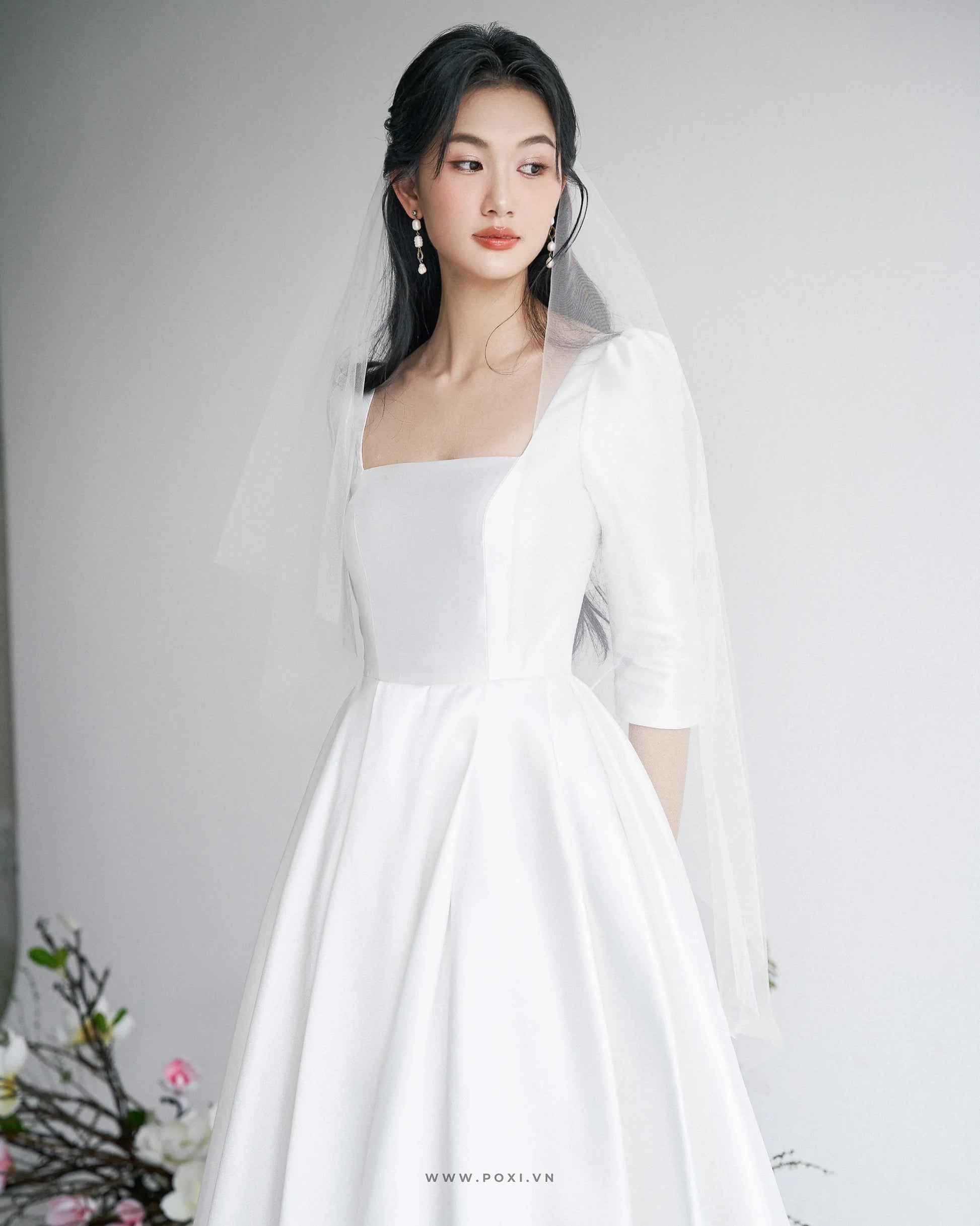 Đầm cổ vuông tay lỡ váy xòe xếp ly - D1708 Regular
