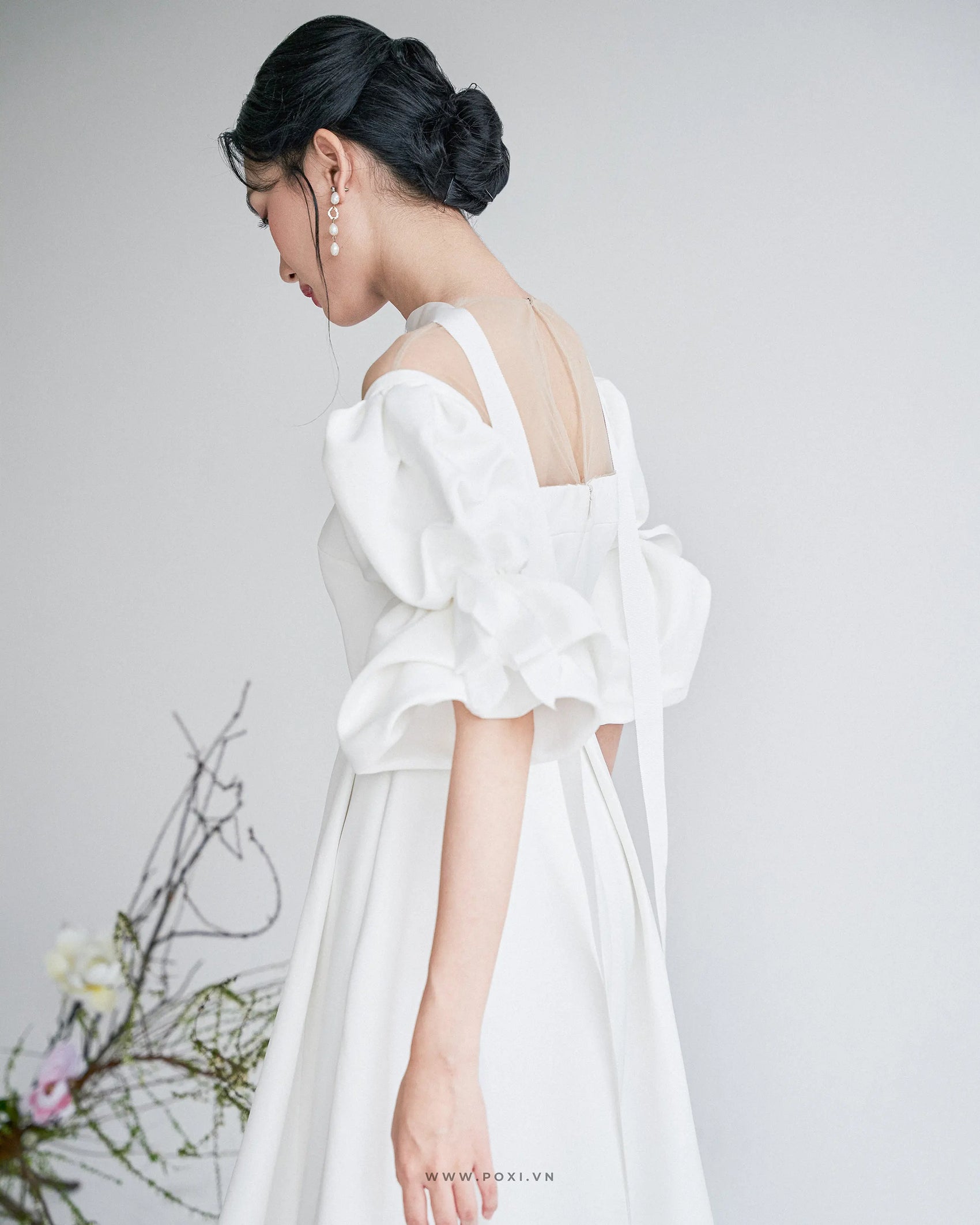 Đầm cúp ngực phối lưới thân trên, tay phồng xếp nếp và váy xòe xếp ly- D1834