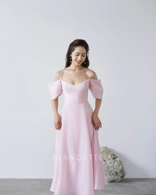 Đầm cúp ngực phối bèo tay và dáng váy xòe - D1942
