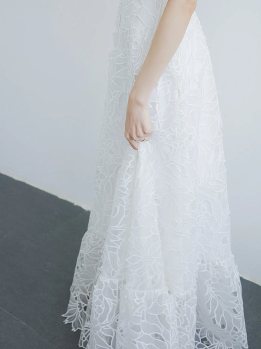 Đầm ren xòe cổ U tay phồng - D2076