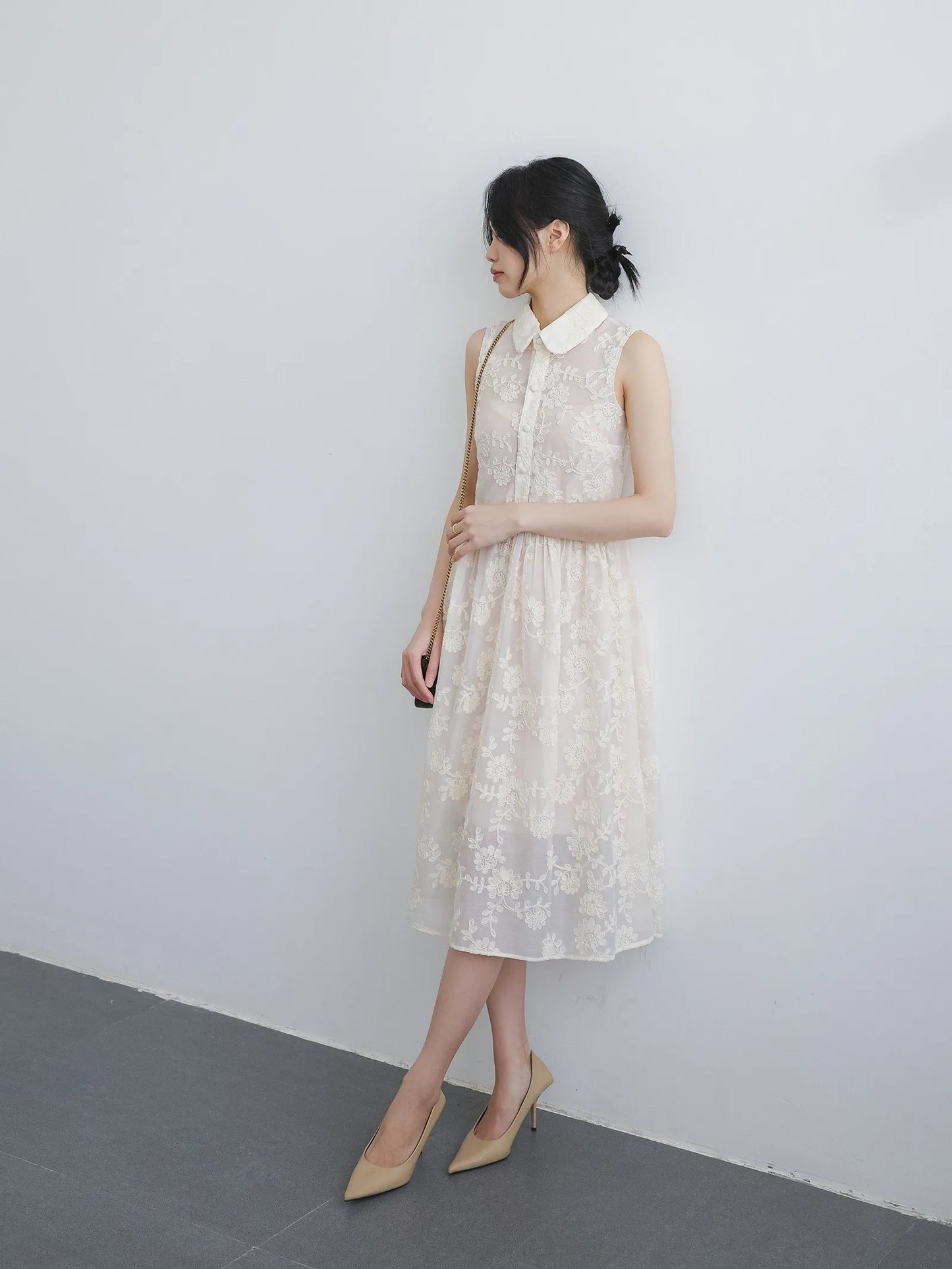 Đầm midi cổ sen không tay, eo váy nhún nhẹ - YD9808B