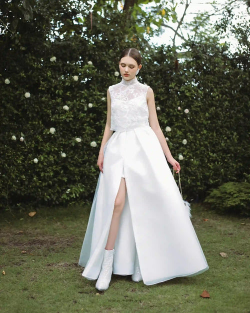 Impressive wedding dress "2 in 1" with a sleeveless crop top and long skirt - S1789 - POXI