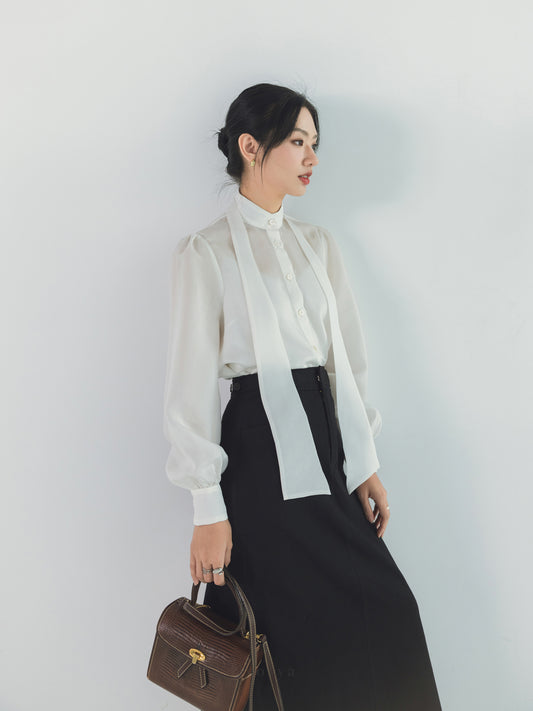 Áo sơ mi màu trắng chân cổ cao và tay dài - SH9949