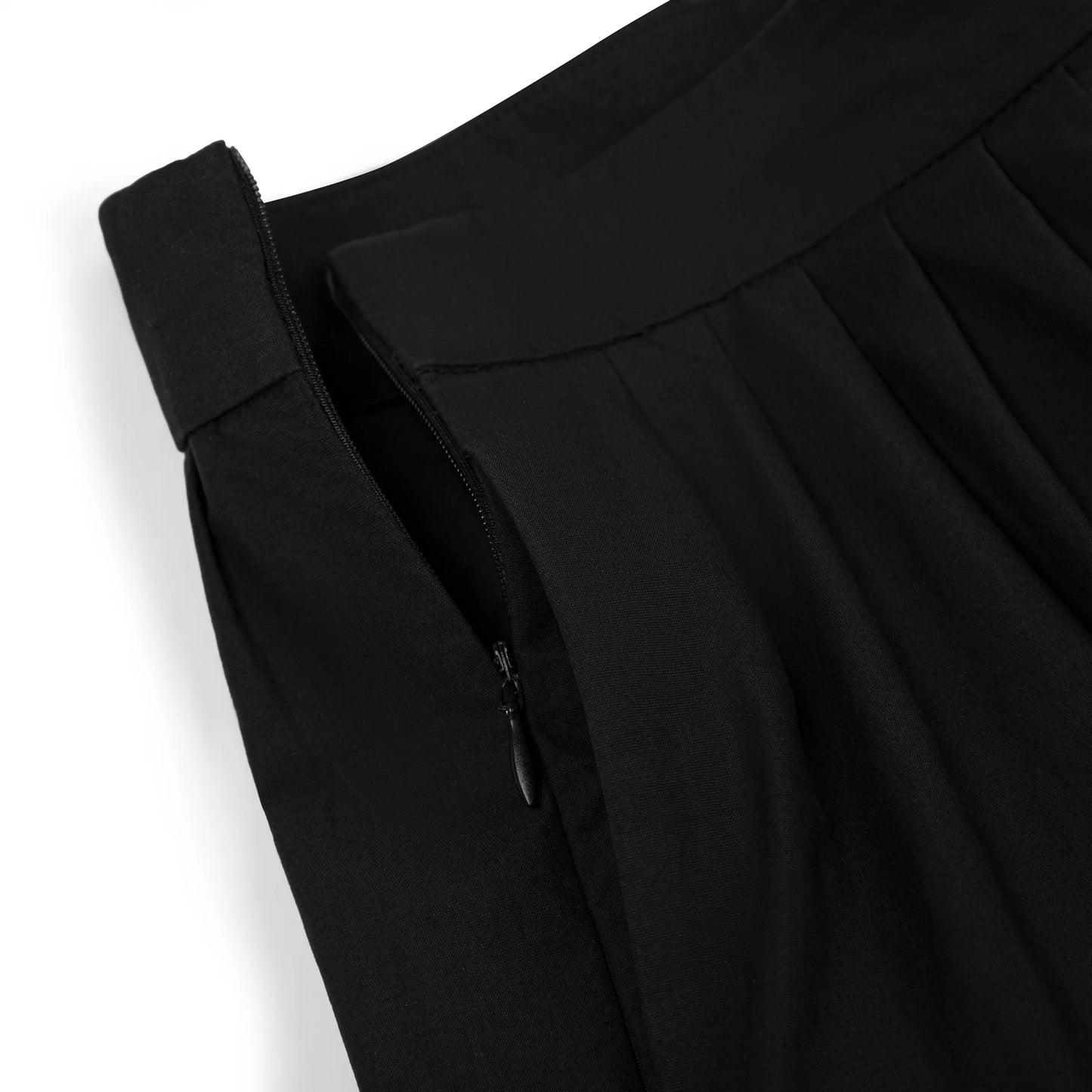 Chân váy midi xòe màu đen - SK9821