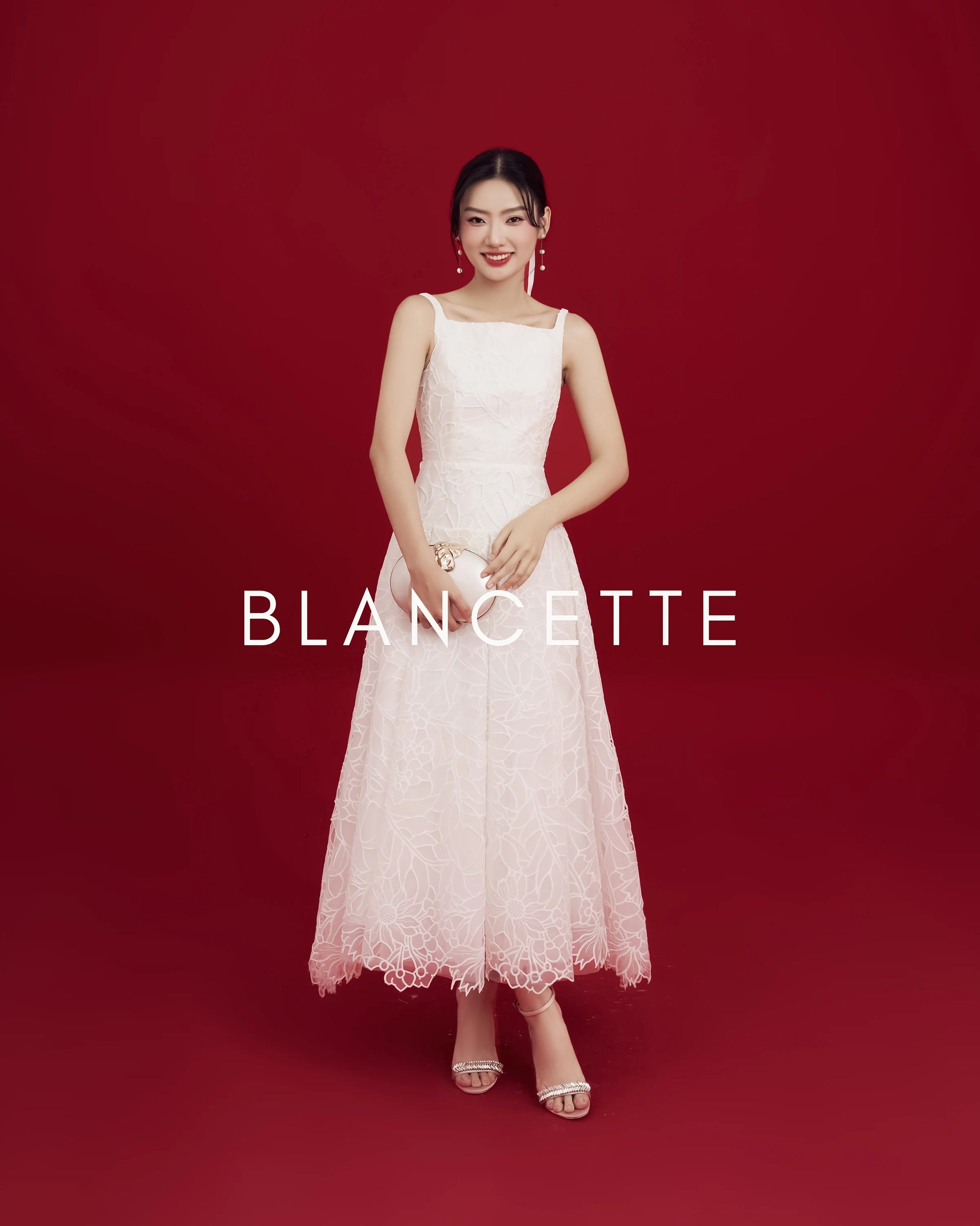 Đầm ren organza cổ vuông váy xòe xếp ly - D1939
