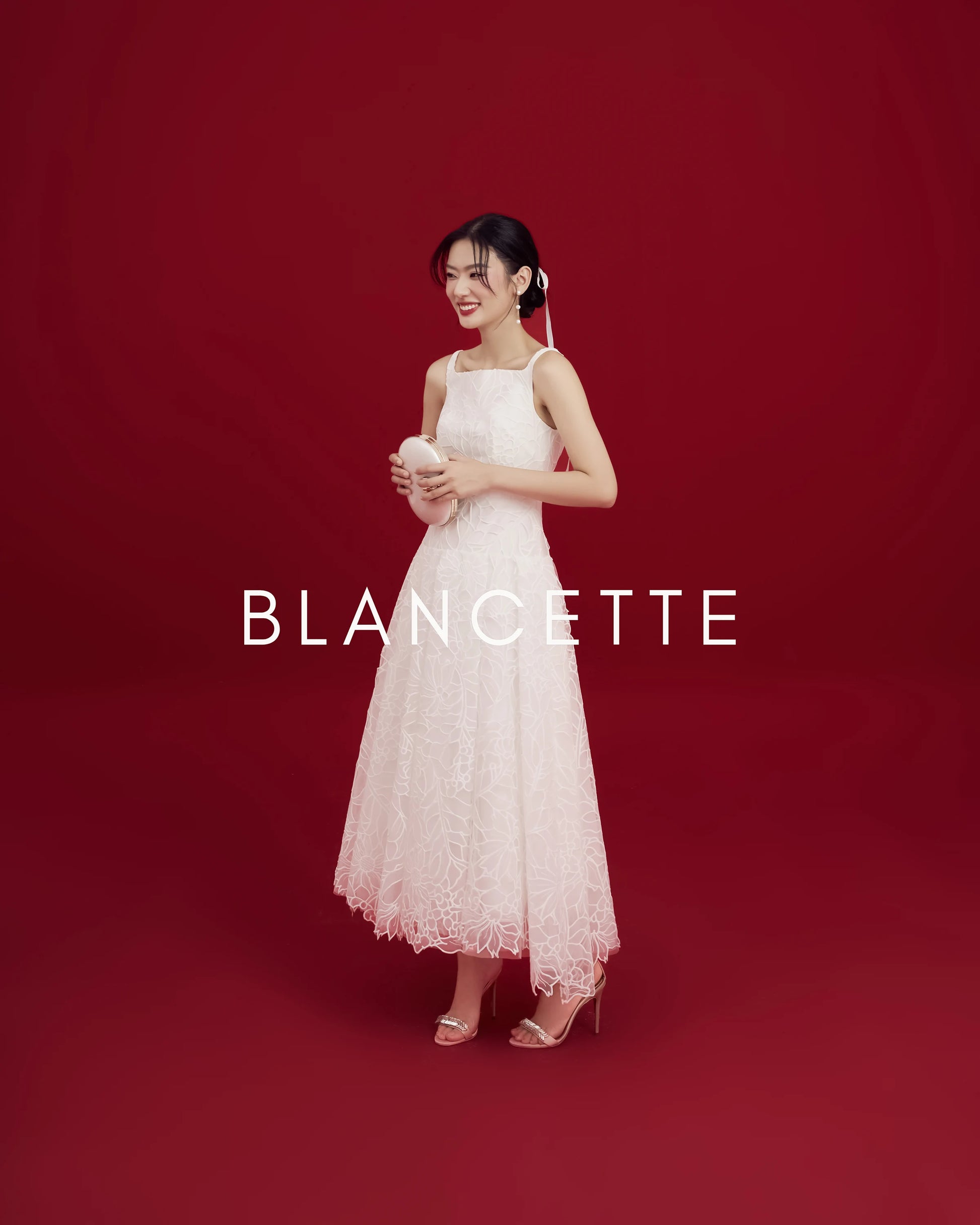 Đầm ren organza cổ vuông váy xòe xếp ly - D1939