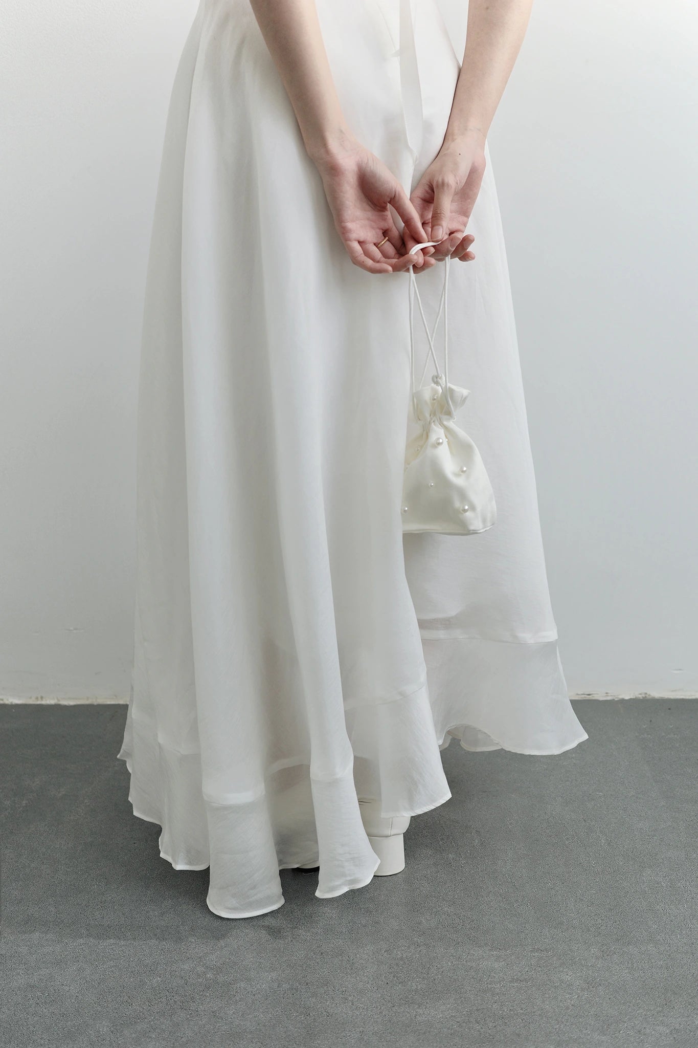 Đầm cổ tròn thân trong form cúp ngực, váy Aline xòe nhẹ - D1813