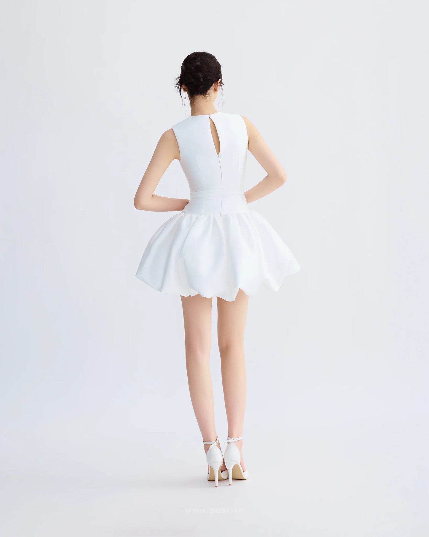 Đầm mini váy bí nhún phồng - D1977 Regular