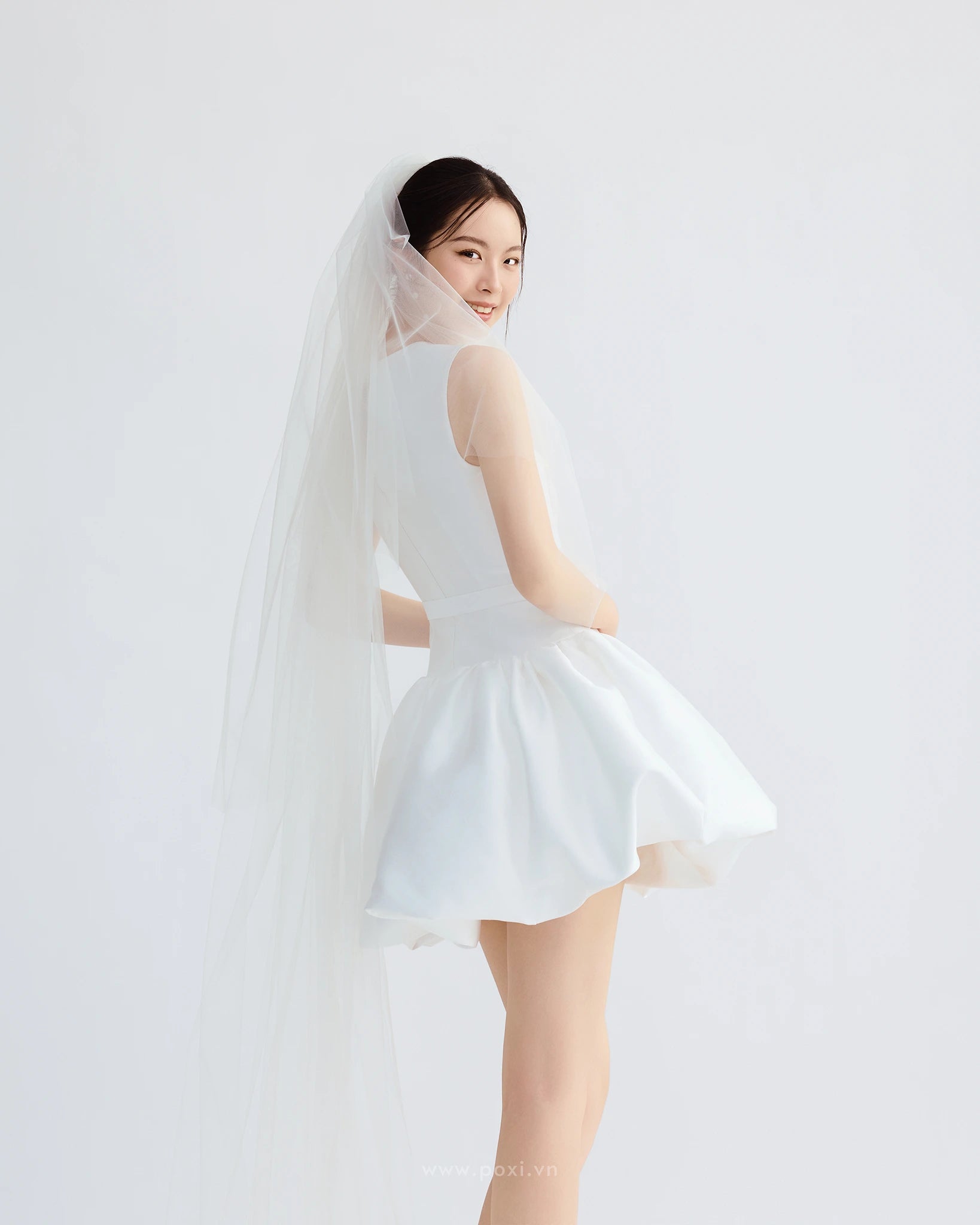 Đầm mini váy bí nhún phồng - D1977 Regular