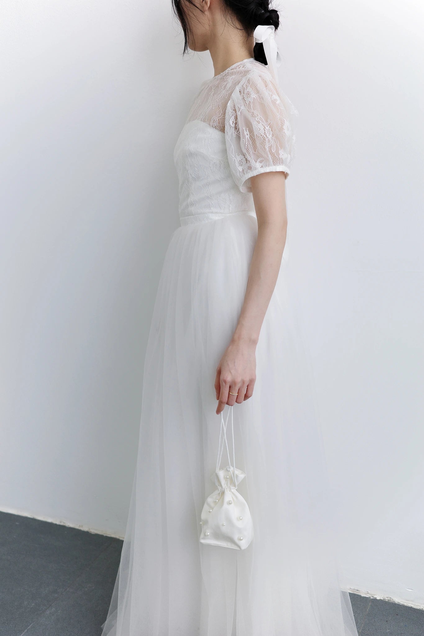 Đầm lưới xòe thân trên cúp ngực phối áo ren ngoài - D1988 Regular