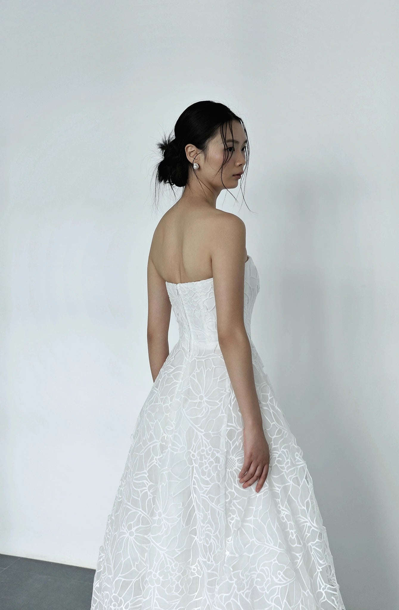 Đầm ren cúp ngực váy xòe rộng - D2003B