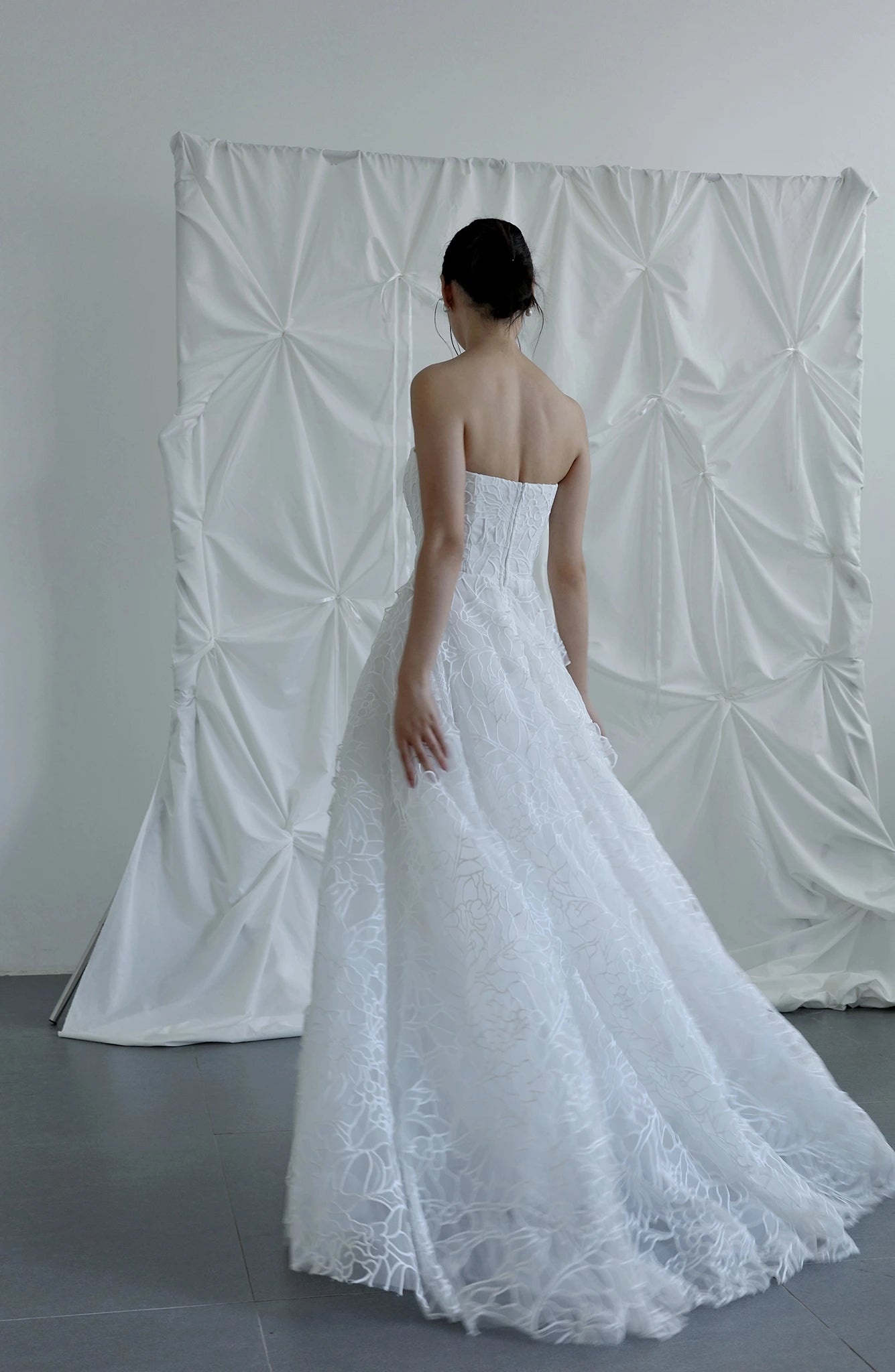 Đầm ren cúp ngực váy xòe rộng - D2003B