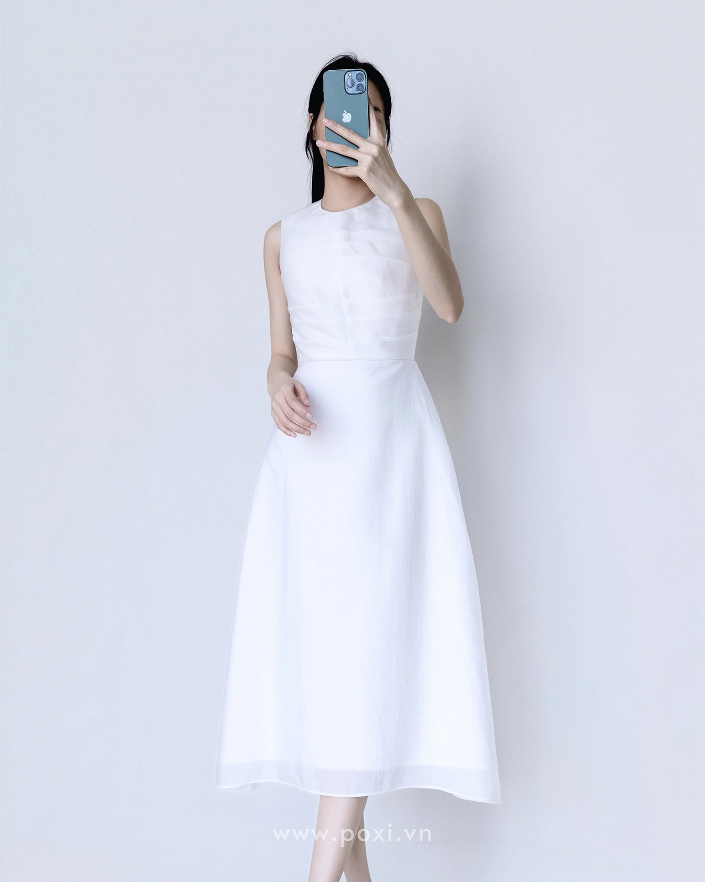 Đầm midi cổ tròn xếp ly thân trên, dáng váy Aline xòe nhẹ - D2006