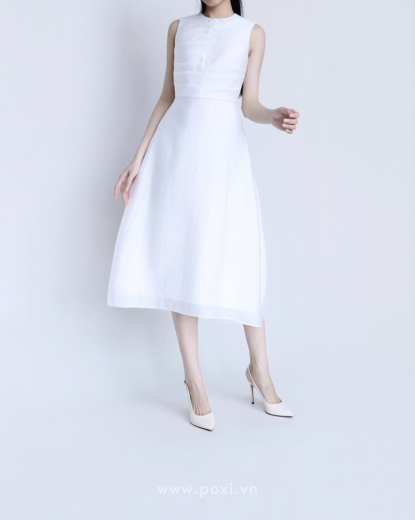 Đầm midi cổ tròn xếp ly thân trên, dáng váy Aline xòe nhẹ - D2006