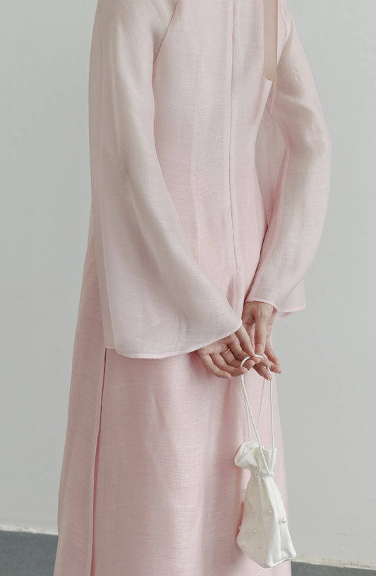 Set áo dài phom rộng màu hồng nhạt - S1994C