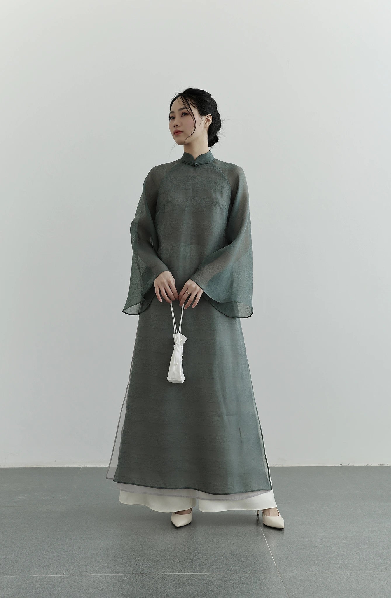 Set áo dài phom rộng màu xanh rêu - S1994D