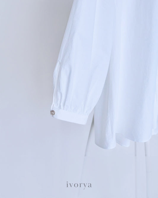 Áo kiểu nữ cổ tròn tay lỡ phối bèo nhún giữa trước và khuy nút cài phía sau - SH9779