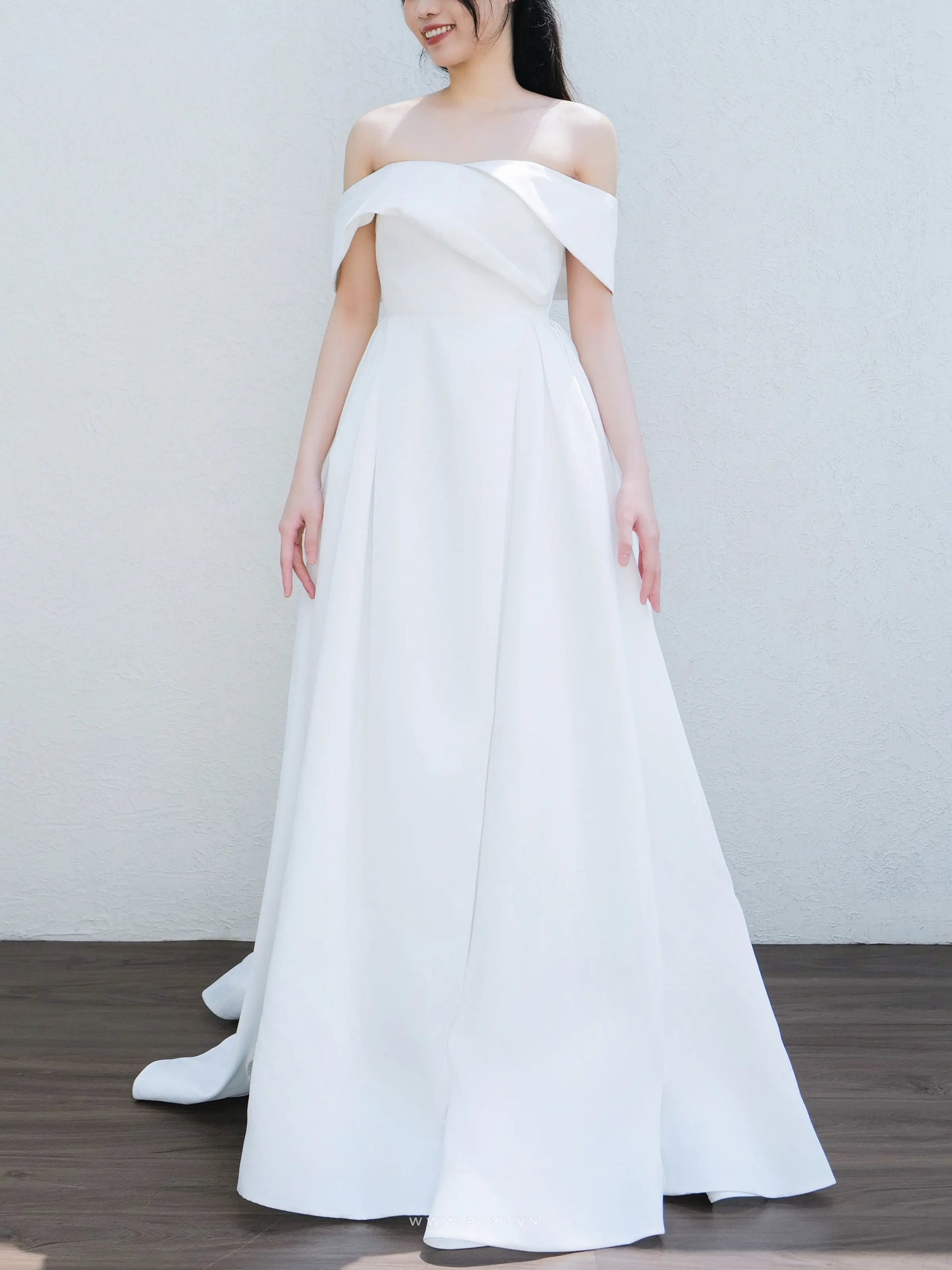 Princess off-the-shoulder wedding dress with unique pleated top detail - D1818 - POXI
