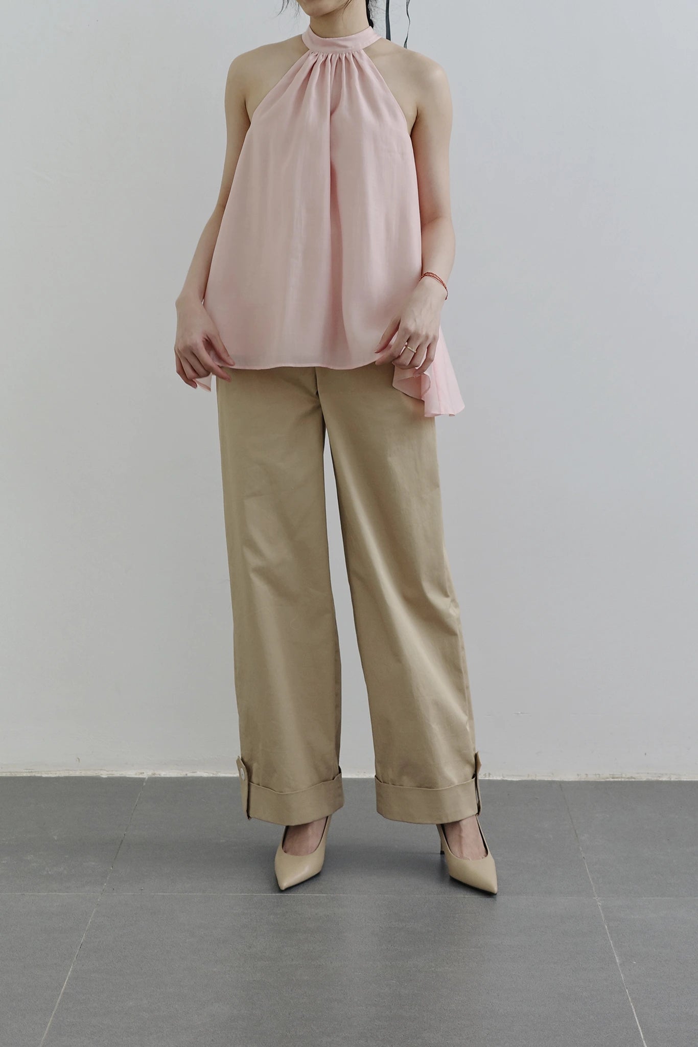 Quần tây nữ ống đứng màu be lai gập to bản - YT9925B