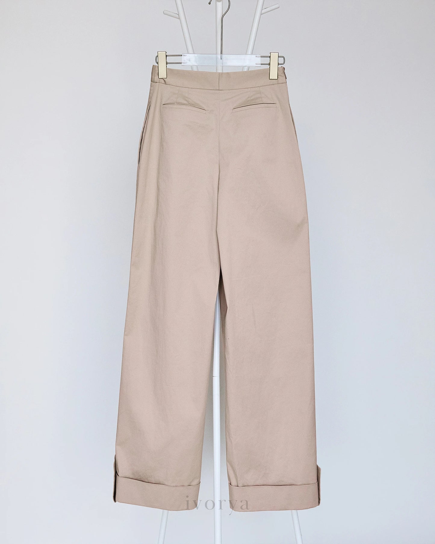 Quần tây nữ ống đứng màu be lai gập to bản - YT9925B